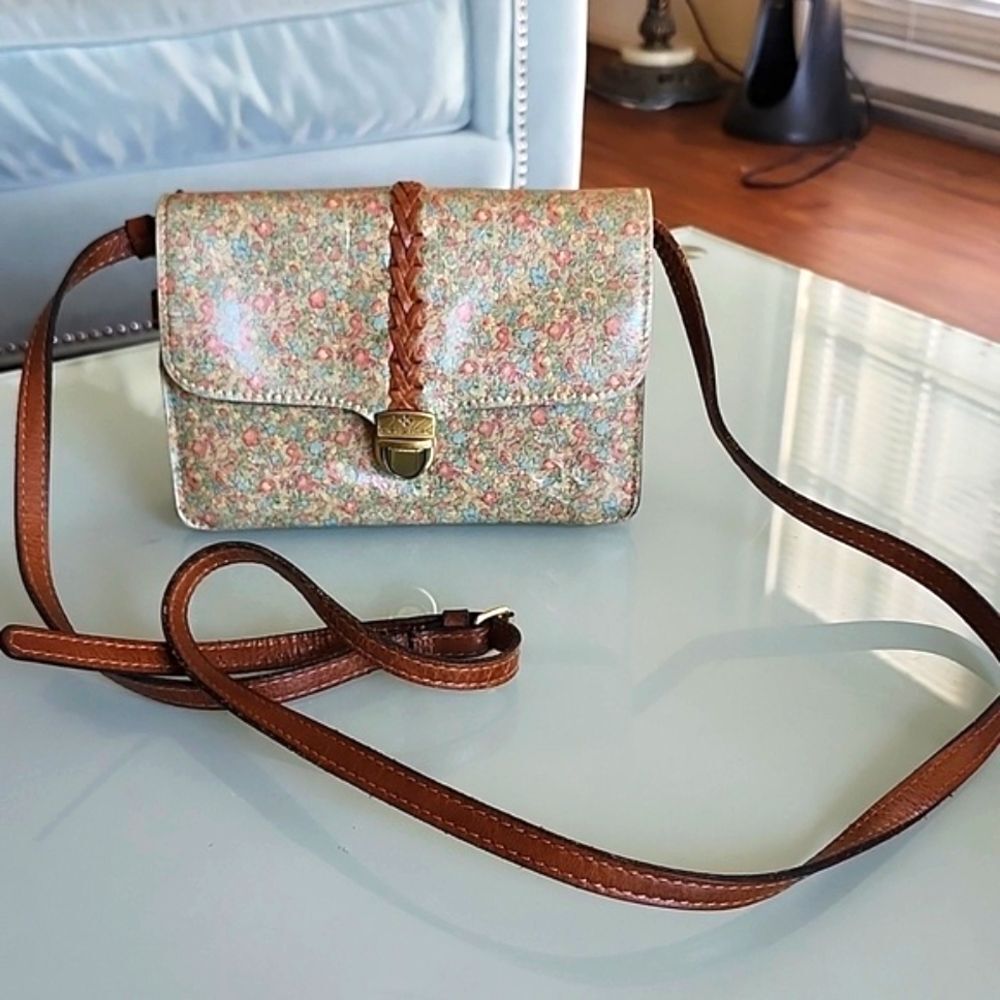 Patricia Nash Lanza Floral Boho Cottagecore Granola Girl Hippie Bag